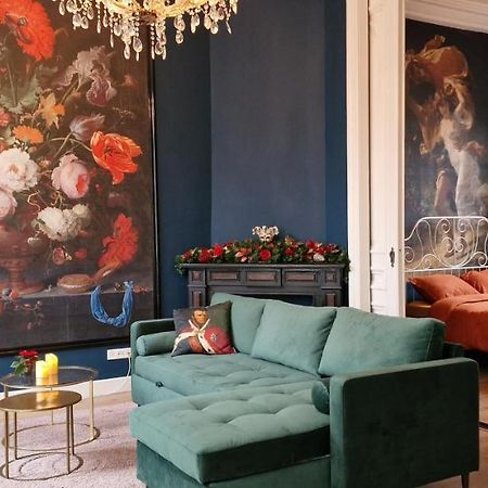 브레다 De Cosy Barock Met Gezellige Patio ! 아파트 외부 사진